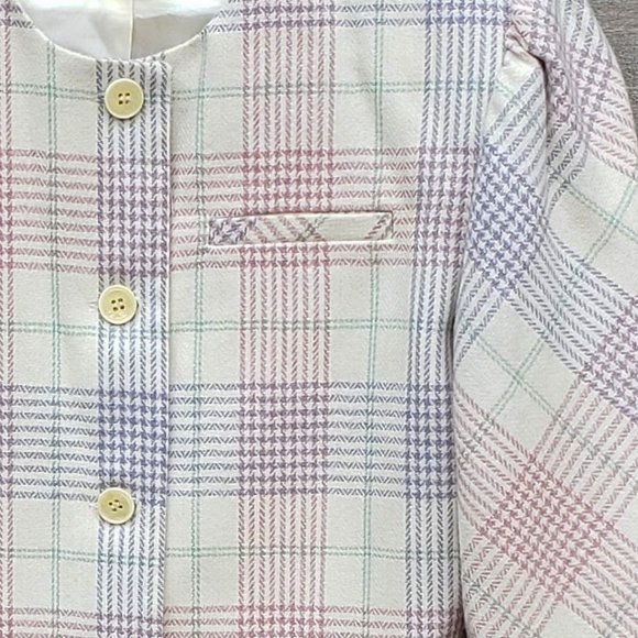 Lady’s Two-piece Suit - Picture 4 of 7